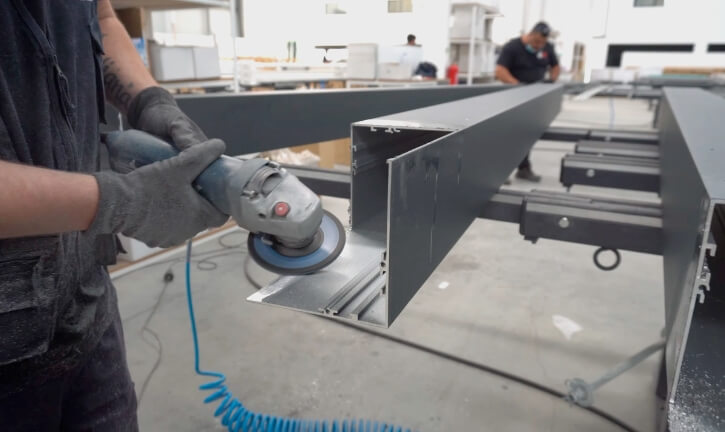 Pergola bioclimatique 3