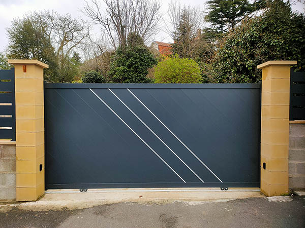 Portail Memphis Coulissant Standard à Motoriser