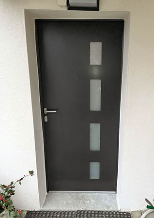 Porte d'Entrée en Aluminium sur Mesure