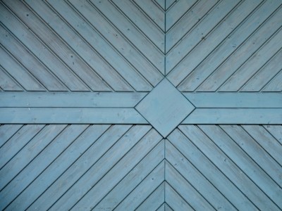 Comment changer un panneau de porte de garage ?