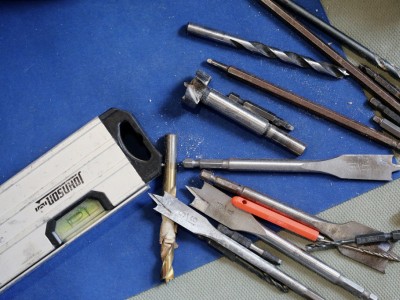 Tutoriel : comment installer une porte de garage sectionnelle motorisée ?