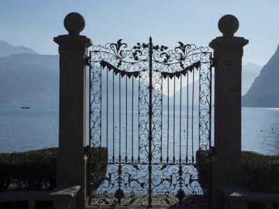 Portail aluminium ou acier : quelles différences, lequel choisir ?